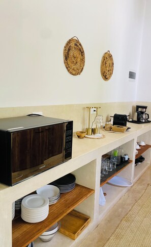 Biệt thự Cao cấp, sân hiên, quang cảnh vườn | Bếp riêng | Tủ lạnh, bếp nấu, dụng cụ pha espresso, dụng cụ pha cà phê/trà 