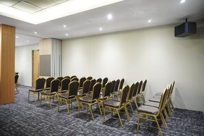 Meeting facility - Front One Hotel Papua Lestari (Timika)