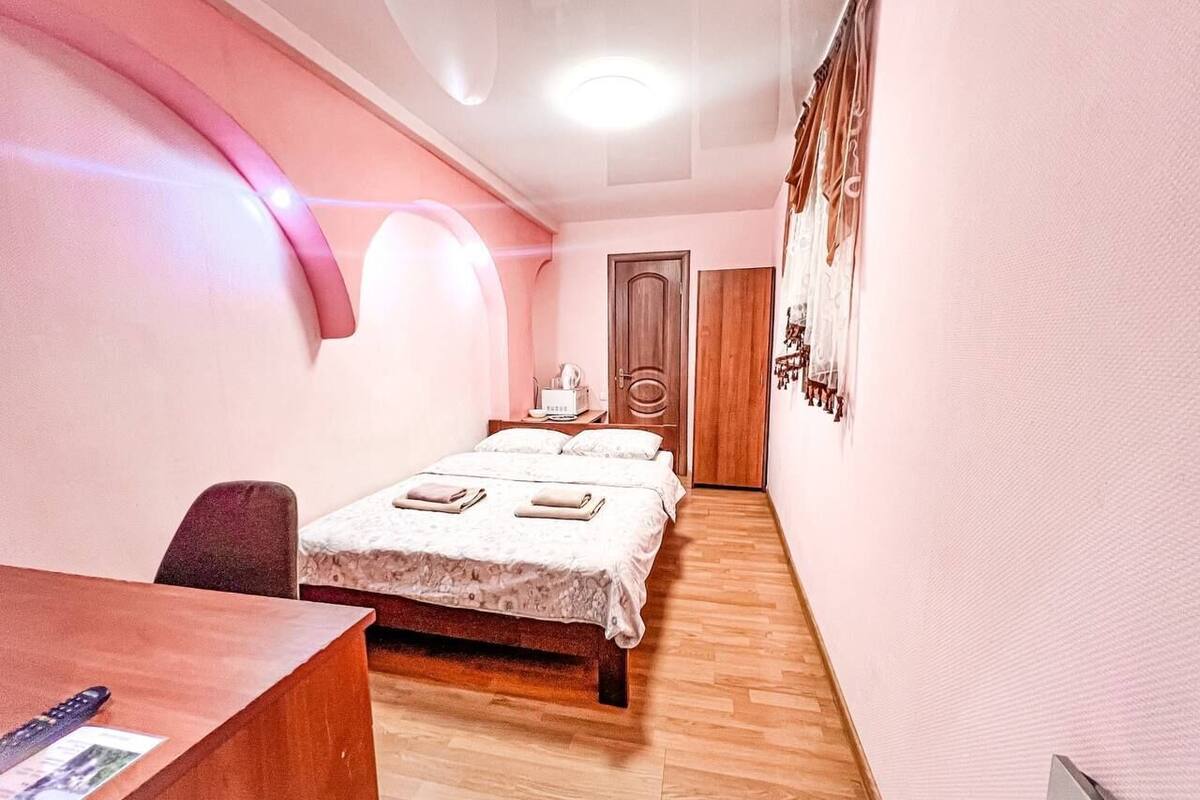 Economy Apartment | Living area