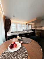 Luxury Stüdyo | Kaliteli yatak takımı, memory foam (visko elastik) yatak, odada kasa 
