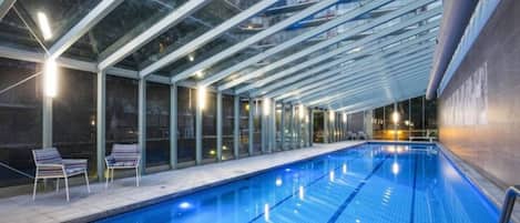 Piscine couverte, piscine chauffée
