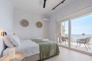 2 chambres, fer et planche à repasser, accès Internet, draps fournis