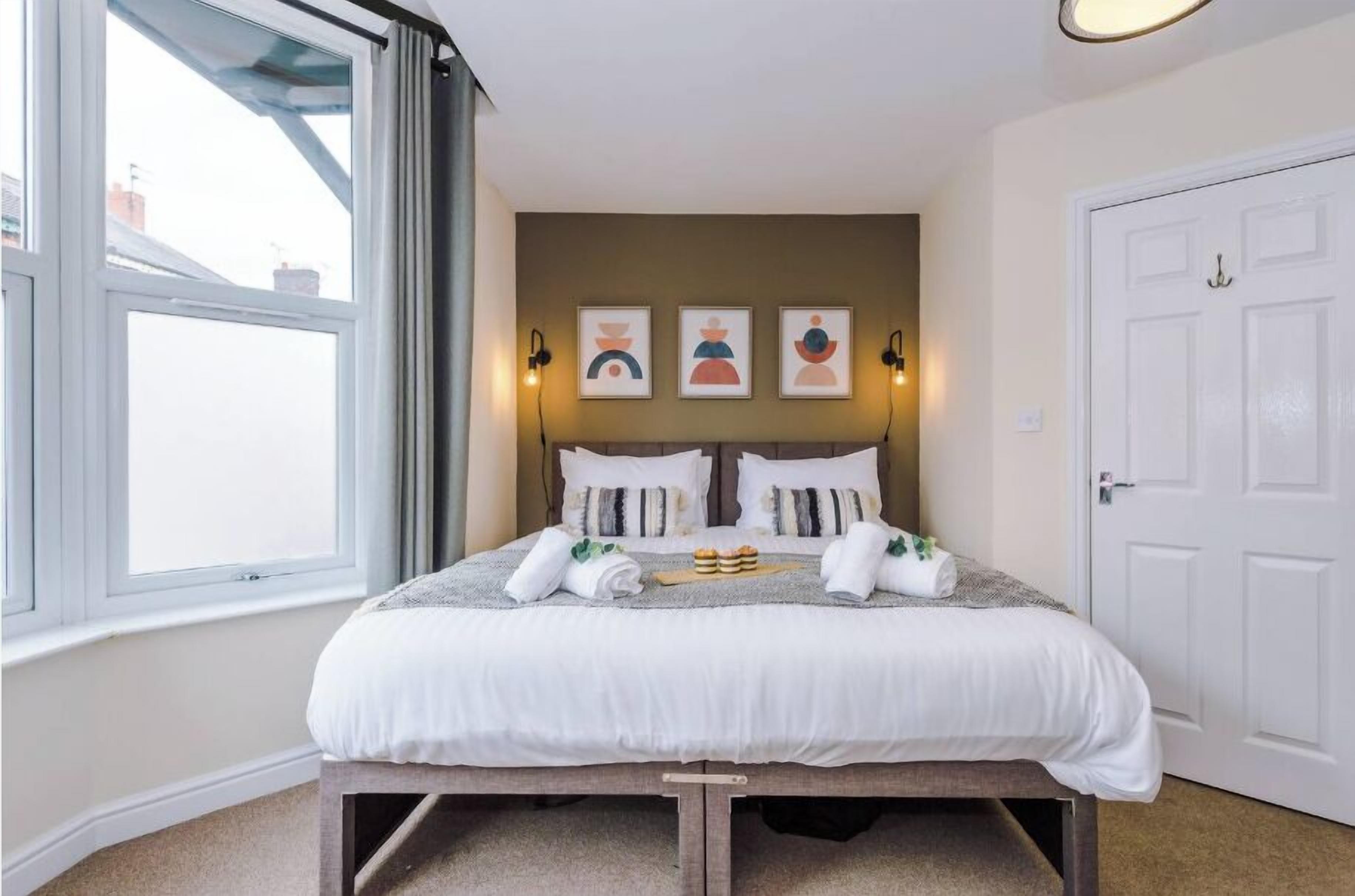 Apartment | Iron/ironing board, free WiFi