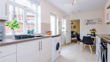 Apartment | Private kitchen