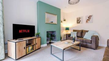 Apartment | Living area