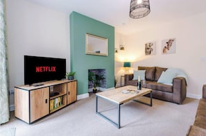Apartment | Living area