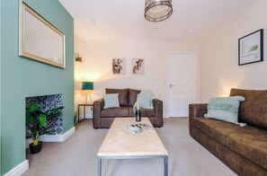 Apartment | Living area