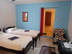 Deluxe Room, Balcony, Lake View