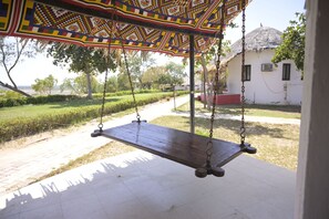 Kutchi AC Cottage | Terrace/patio - Kutch Safari Resort (Bhuj)