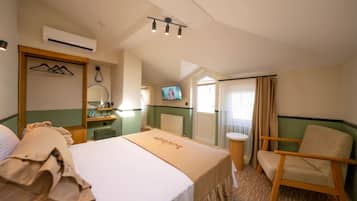 Habitación estándar, 1 cama King size, vista a la ciudad | Ropa de cama de alta calidad y camas Select Comfort
