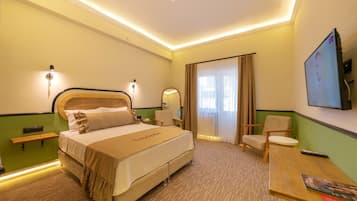 华丽双人房, 阳台 | 高档床上用品、Select Comfort 床、免费迷你吧物品、免费 WiFi