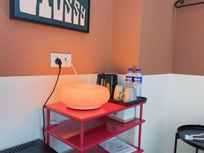 Deluxe Double Room | Desk, free WiFi - The Guesthouse By SH (Phnom Penh)