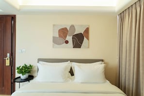 Standard Double City View - SH Hotel (Phnom Penh)
