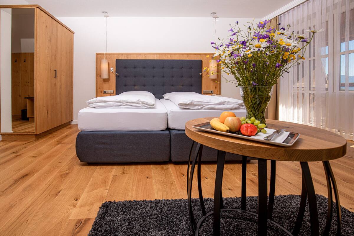 Double Room | Desk, free WiFi
