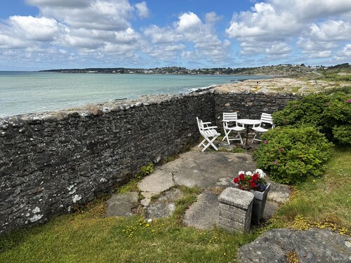 Exclusive Beachfront Villa in Åsa – Sauna, Jacuzzi & Panoramic Sea View | SE02102