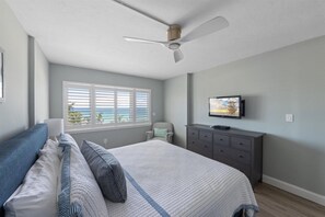 2 室のベッドルーム、WiFi (無料)、ベッドシーツ