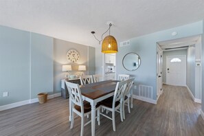 Dining - Beachfront Escape at Martinique South: 2BR/2BA Condo (Holmes Beach)