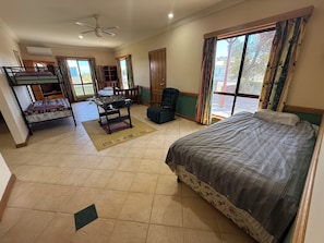 5 bedrooms