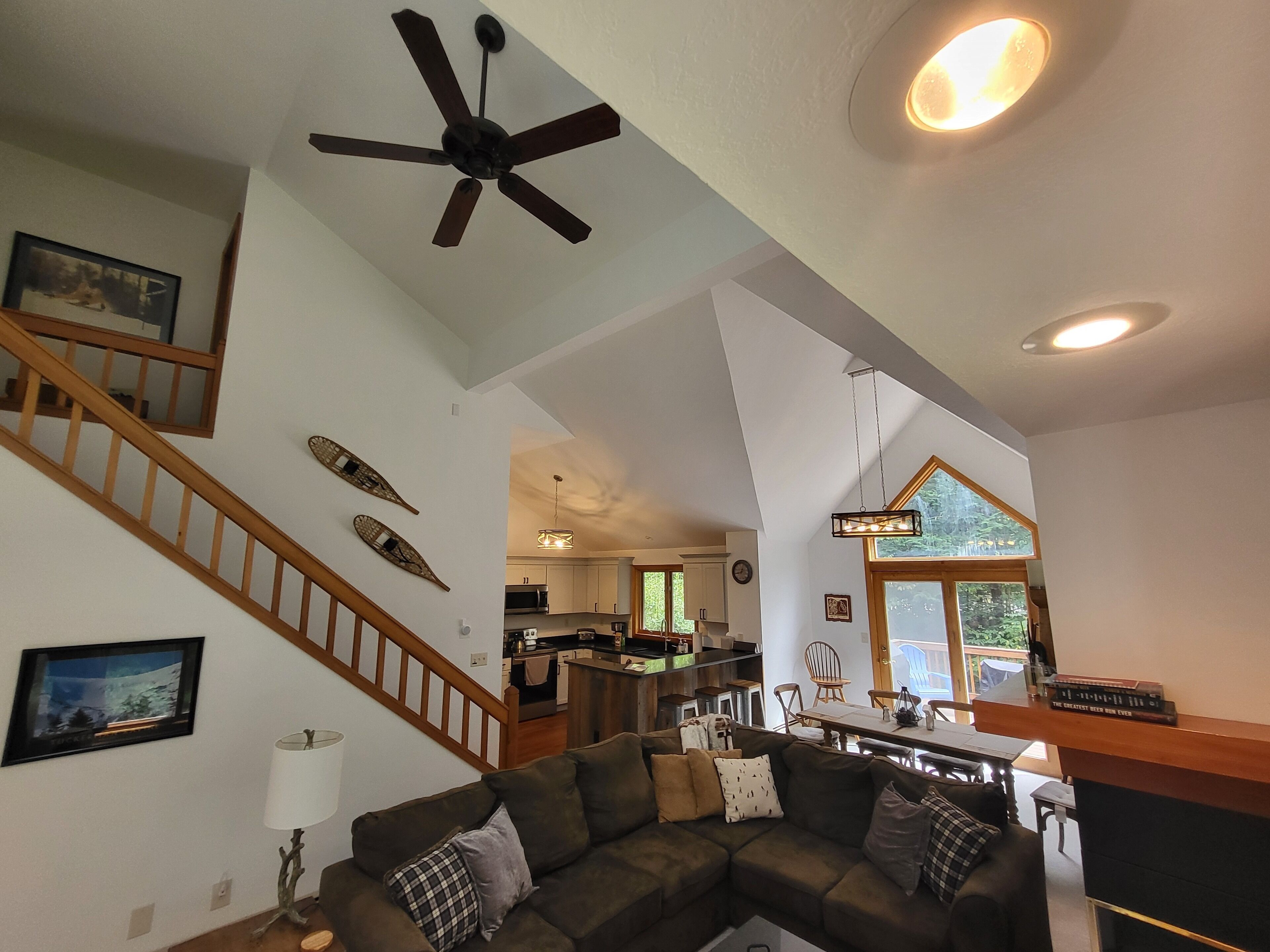 Smart TV, DVD player