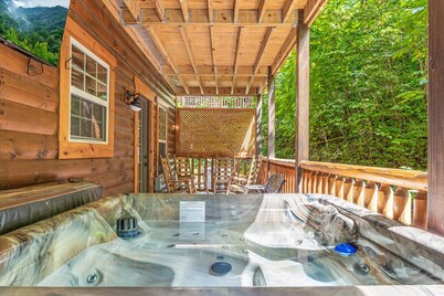 An Entertainment Factory!  - Theater Room, Game Room, Hot Tub, Covered Deck
