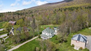 Exterior - 7PH Sunny Farmhouse Retreat, AC, Game Room, Dog Friendly (Jefferson)