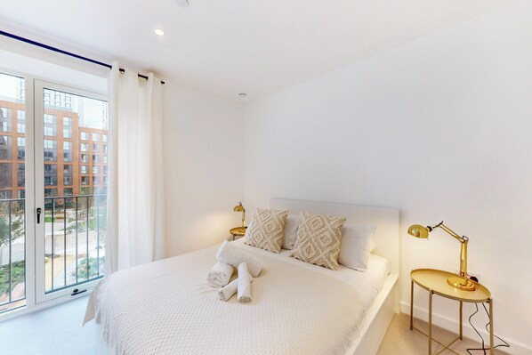 1 habitación, tabla de planchar con plancha, wifi gratis y ropa de cama 