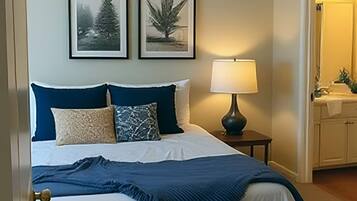 2 bedrooms, iron/ironing board, internet, bed sheets