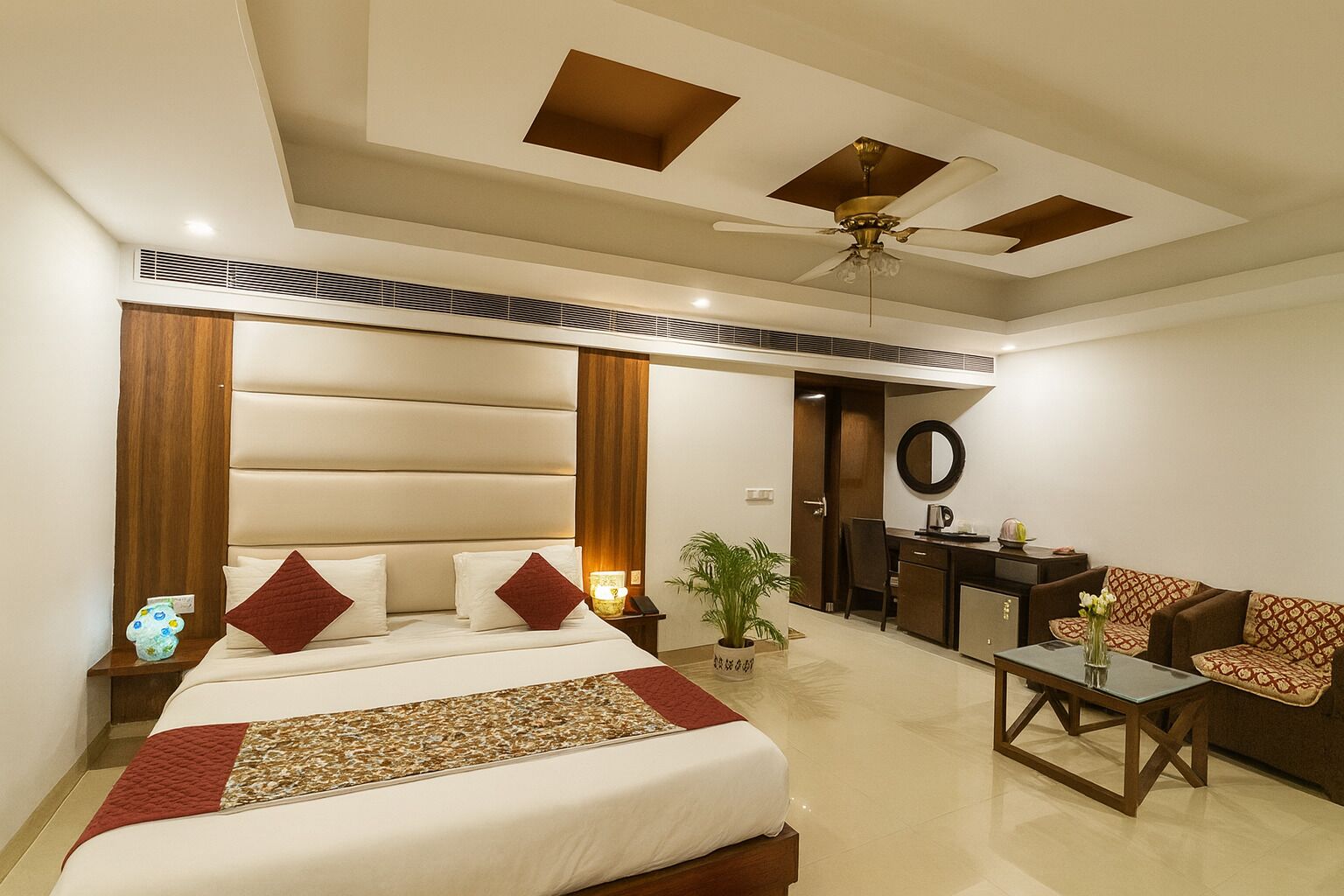 Literie de qualité supérieure, matelas mémoire de forme, bureau