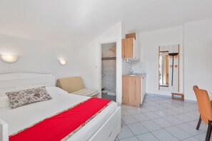 1 habitación, wifi gratis y ropa de cama