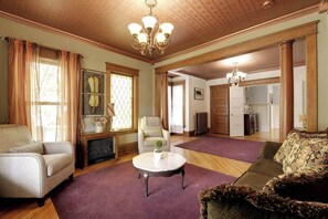 リビング エリア