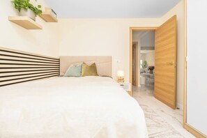 3 Schlafzimmer, Bügeleisen/Bügelbrett, WLAN, Bettwäsche