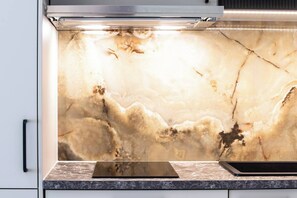 Fridge, oven, stovetop, dishwasher - Private Garden Bungalow Near the Salt Lake (Torrevieja)