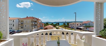 Superior apartment Tania 4