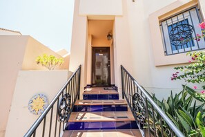 Exterior detail - Tropical Escape - Pool View Oasis with 3 A/Cs (Torrevieja)