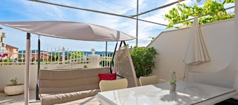 Superior apartment Tania 15