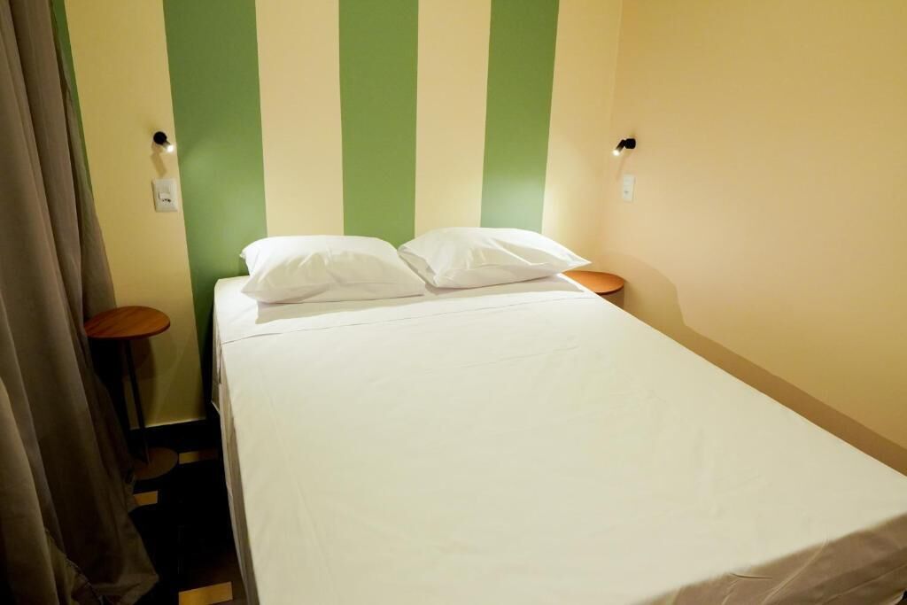 Eenvoudige Twin kamer | Een strijkplank/strijkijzer, gratis wifi