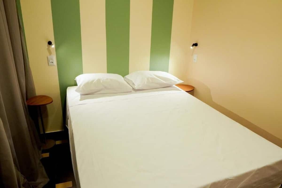 Eenvoudige Twin kamer | Een strijkplank/strijkijzer, gratis wifi