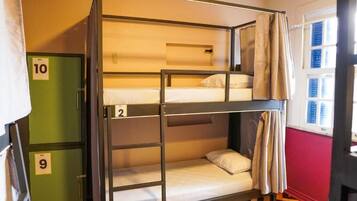 Asrama Umum Deluks | Setrika/meja setrika dan Wi-Fi gratis