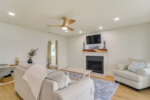 House (3 Bedrooms) | Interior