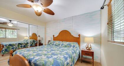 Private Hot Tub & Deck: Tranquil Volcano Hideaway!