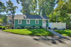 House (2 Bedrooms) | Interior - Walk to Main St: Osterville Village Gem w/ Patio (Osterville)