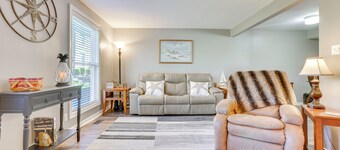 Townhome 10 Mi to Wpafb & Dayton!