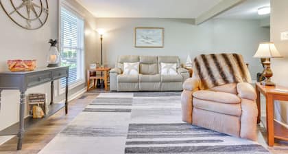 Townhome 10 Mi to Wpafb & Dayton!