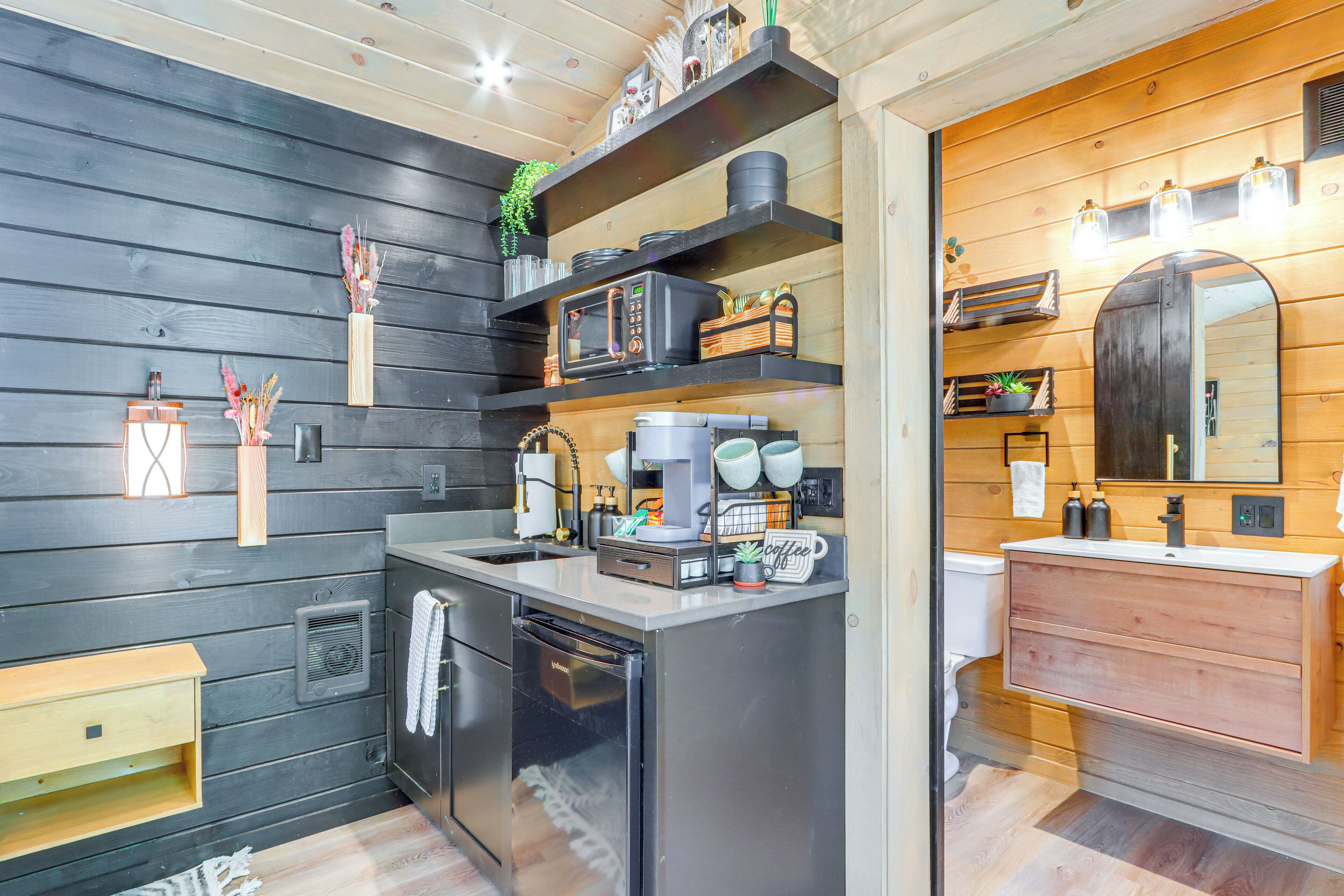 Apartment (0 Bedroom) | Interior