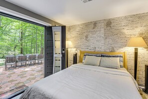 Apartment (0 Bedroom) | Interior