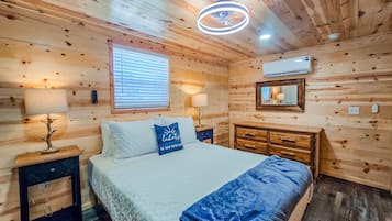 Free WiFi, bed sheets, wheelchair access