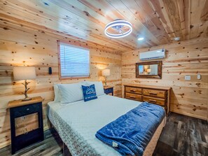 Free WiFi, bed sheets, wheelchair access