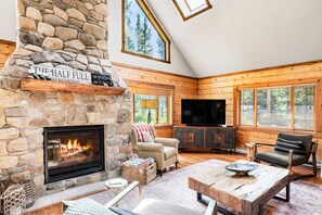 スマートテレビ、暖炉