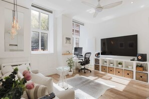 TV, stereo, offices