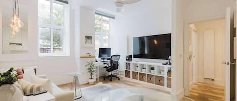 TV, stereo, offices